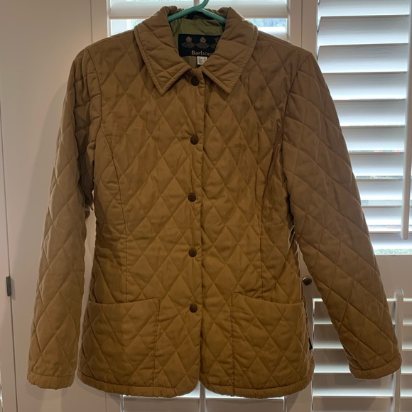 Barbour Jackets & Blazers - Barbour Women’s Quilted Jacket size 4 USA